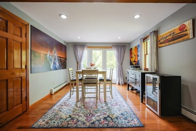 70 Plain St E, Berkley, MA 02779 - photo 7