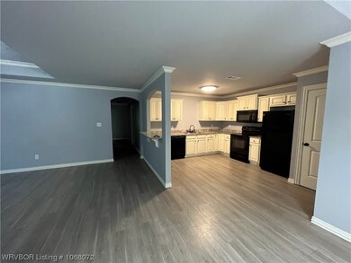 1103 Springhill Rd unit A, Barling, AR 72923 - photo 3