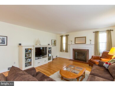 206 N Drexel Ave, Havertown, PA 19083 - photo 5