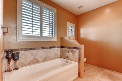 2324 W Lazy G Ranch Rd New-large-016-22-