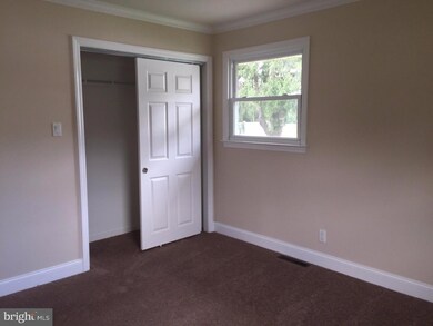 124 Hollyoke Rd, Somerdale, NJ 08083 - photo 6