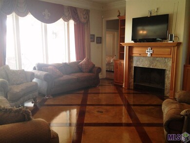 308 Montrachet Dr, Port Allen, LA 70767 - photo 5