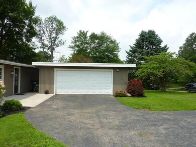 2 Car Garage