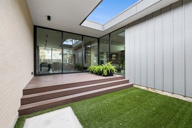 1914 Ebony Ln, Houston, TX 77018 - photo 3