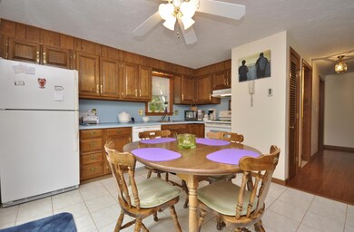 30 Longfellow Rd, Sagamore Beach, MA 02562 - photo 7
