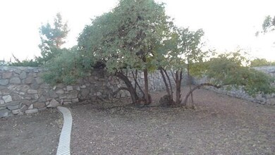 10607 Park View Cir, El Paso, TX 79935 - photo 4