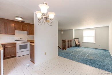 7401 Summerleaf Ct, North Chesterfield, VA 23234 - photo 5