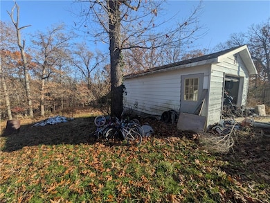 26151 Waterview Dr, Warsaw, MO 65355 - photo 3