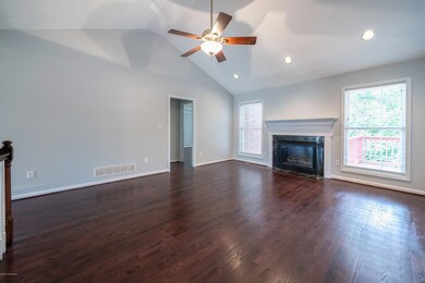 9805 Marcietta Way 3