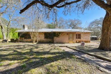 19002 Scenic Loop Rd, Helotes, TX 78023 - photo 2