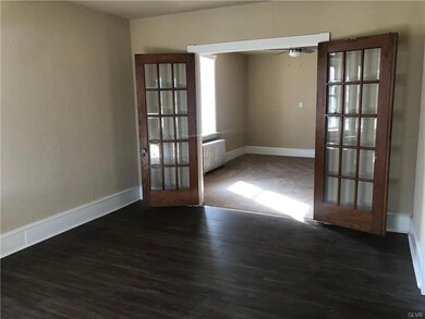 592 Main St unit 2, Slatington, PA 18080 - photo 3