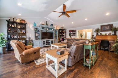 556 Stone Creek Dr, Poplar Bluff, MO 63901 - photo 3