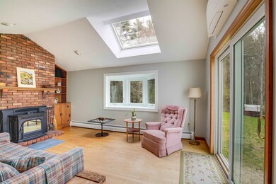 22 Grafton Dr, Bedford, NH 03110 - photo 3