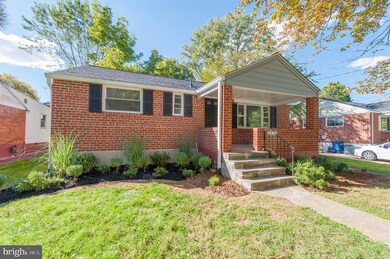 12710 Turkey Branch Pkwy, Rockville, MD 20853 - photo 2