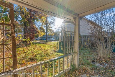 2008 Ray St, Lansing, MI 48910 - photo 2