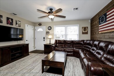 132 Bowsprit Rd, Manahawkin, NJ 08050 - photo 4