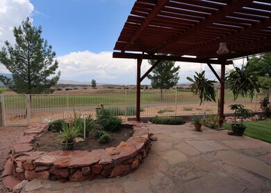 Mountain & Golf Course Views