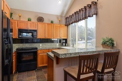 1314 Highland View Loop, Redmond, OR 97756 - photo 7