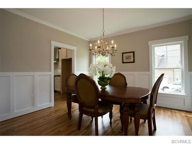 Dining Room with Craftsman-Style Wainscoting & Tri
