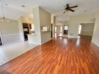 15502 Meadow Village Dr, Houston, TX 77095 - photo 5