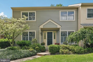 36 Wingstone Ln unit A, Devon, PA 19333 - photo 2