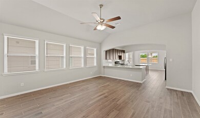 10450 Astor Point Trail, Tomball, TX 77375 - photo 3