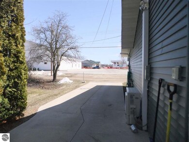 108 W 1st St, Elk Rapids, MI 49629 - photo 2