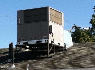 3114 N 44th Ln, Phoenix, AZ 85031 - photo 6