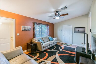 Ceiling fan offers reversible blades with one side