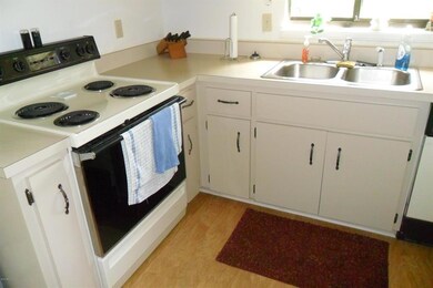 8902 SW 103rd Ln, Ocala, FL 34481 - photo 6