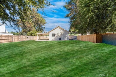 Virtually altered grass.