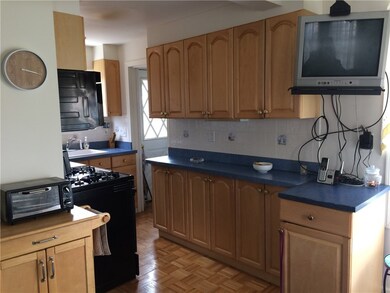 1099 Bullocks Point Ave, Riverside, RI 02915 - photo 6