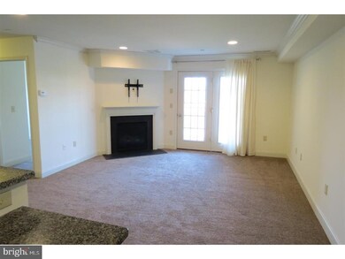 3940 Ashland Dr unit 241, Harleysville, PA 19438 - photo 6