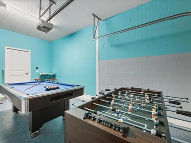 Garage/Games room