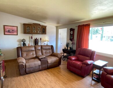 2409 Abbott Ave, Alamogordo, NM 88310 - photo 7