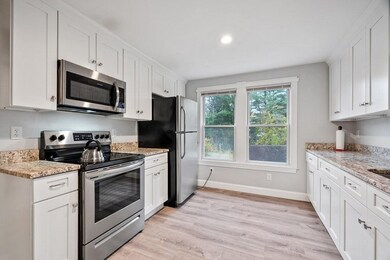 624 Hildreth St, Dracut, MA 01826 - photo 5