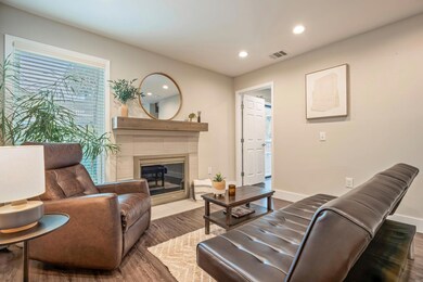 935 La Posada Dr unit 148, Austin, TX 78752 - photo 3