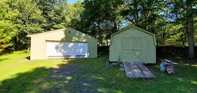 151 Weber Rd, Milford, PA 18337 - photo 3