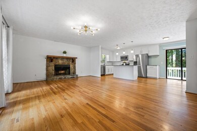 1131 Hershey Dr, Marietta, GA 30062 - photo 3