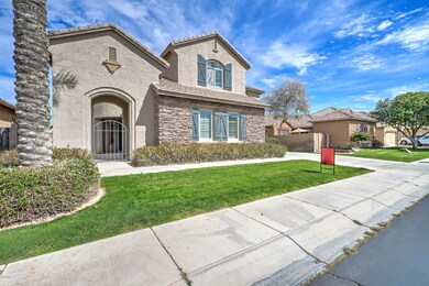 2572 E Lantana Dr-3