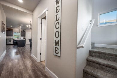 35-web-or-mls-7-6-25 2383 SW Newberry Lo