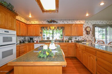 Kitchen with Island Cooktop