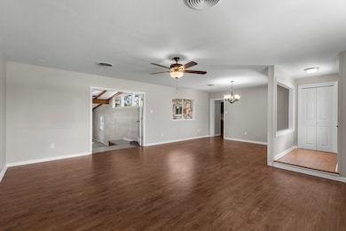 224 W Crabapple Rd, Fredericksburg, TX 78624 - photo 7