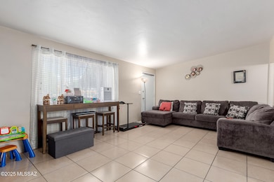 2777 N Alvernon Way, Tucson, AZ 85712 - photo 6