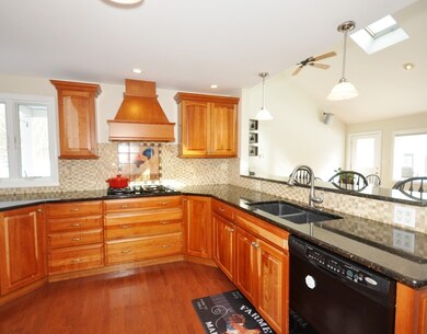 2 Martin St, Acton, MA 01720 - photo 4