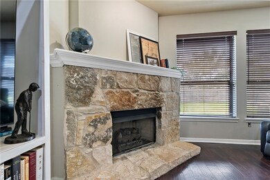 2409 Stone Castle Cir, College Station, TX 77845 - photo 4