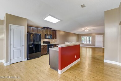 8-web-or-mls-3_45261 Weaver Cir
