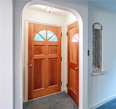 2039 Montgomery St, Bethlehem, PA 18017 - photo 2