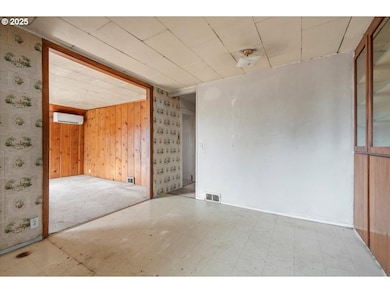 390 Juniper St, Kalama, WA 98625 - photo 6