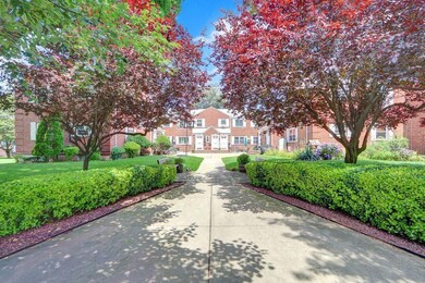 254-07 74th Ave unit GV64 B1-1, Glen Oaks, NY 11004 - photo 4